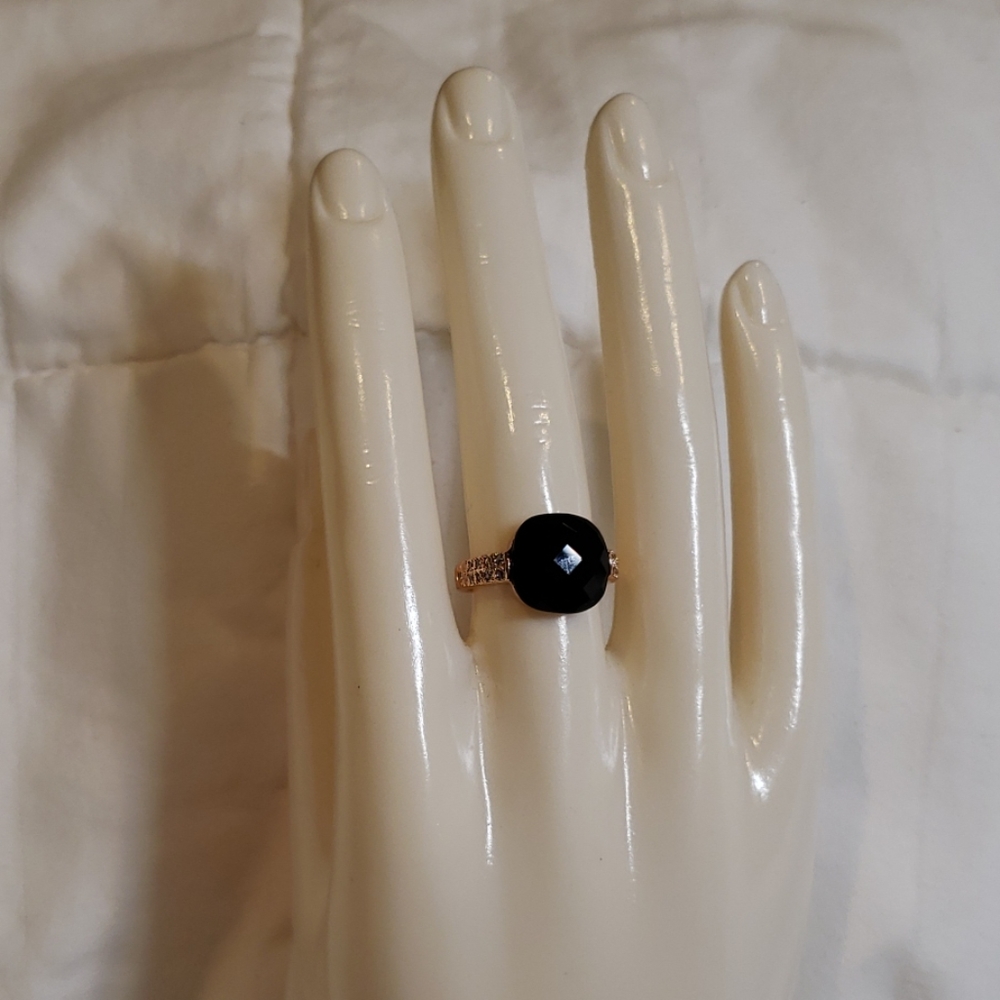 New Fashion Ring size 8